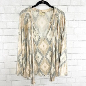 Elizabeth and James Pastel Geometric Tie Neck Flare Sleeve Silk Shirt Small